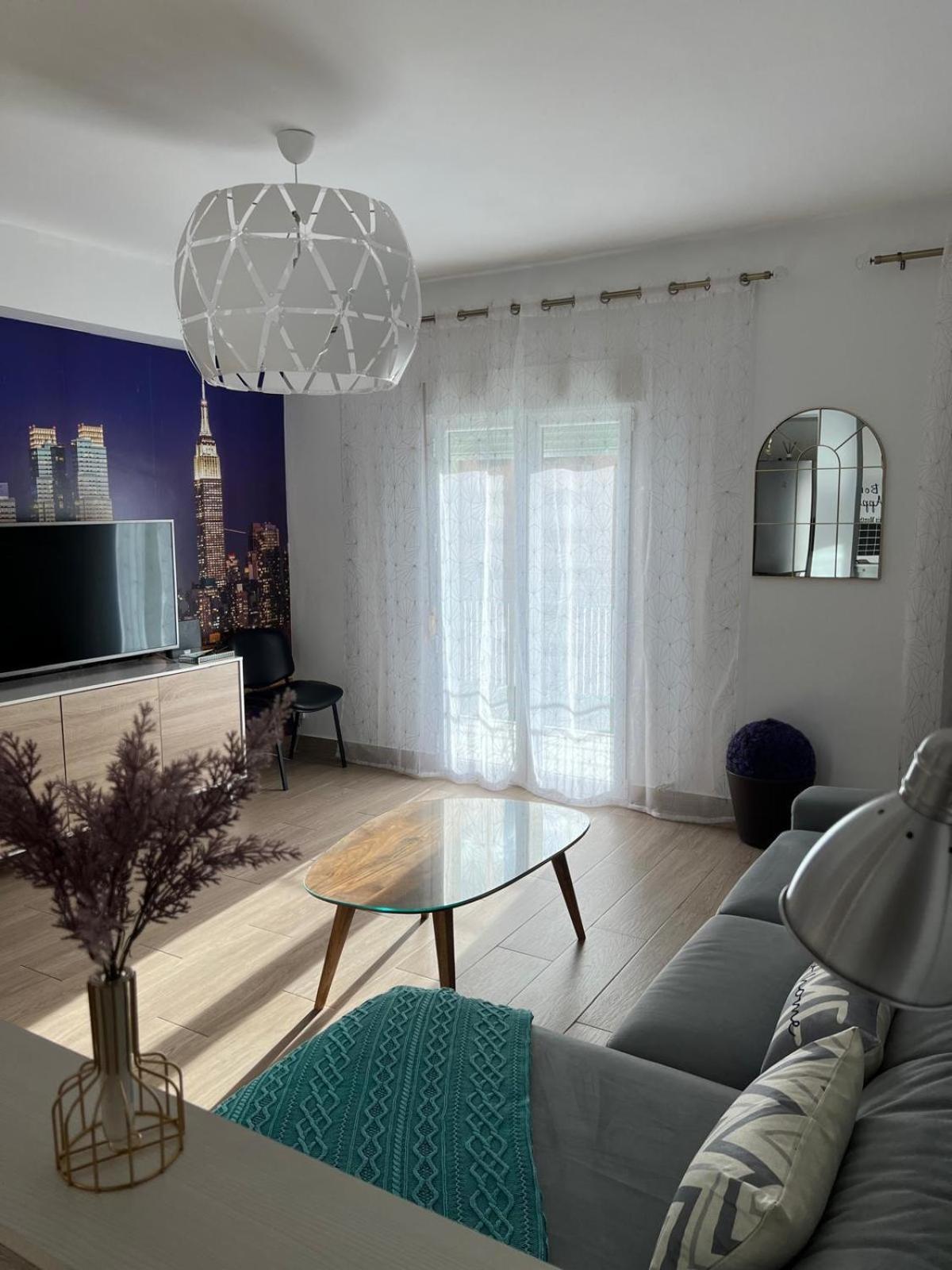 H&H Suite Espectacular Apartamento En El Centro De グラナダ エクステリア 写真