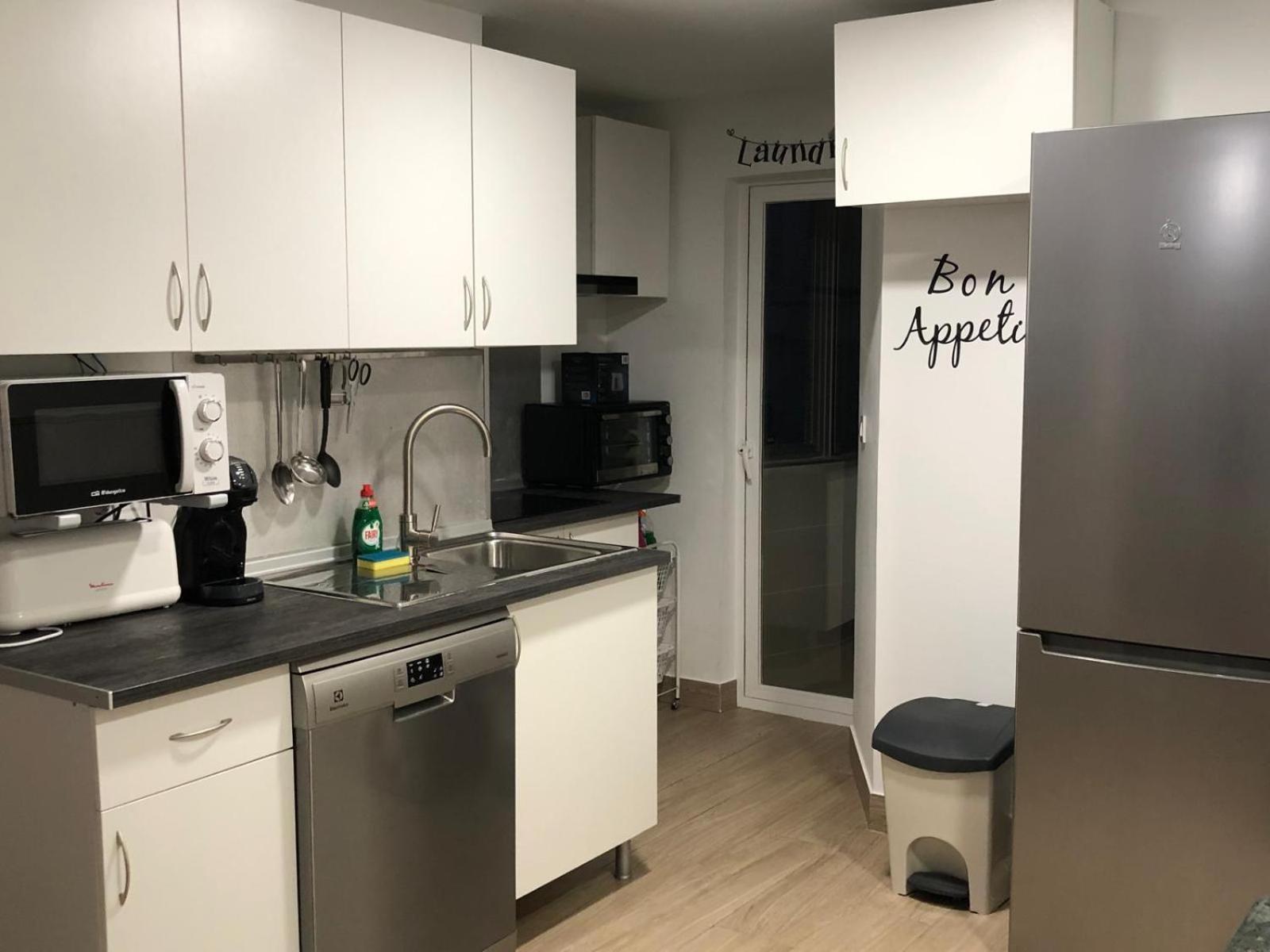 H&H Suite Espectacular Apartamento En El Centro De グラナダ エクステリア 写真