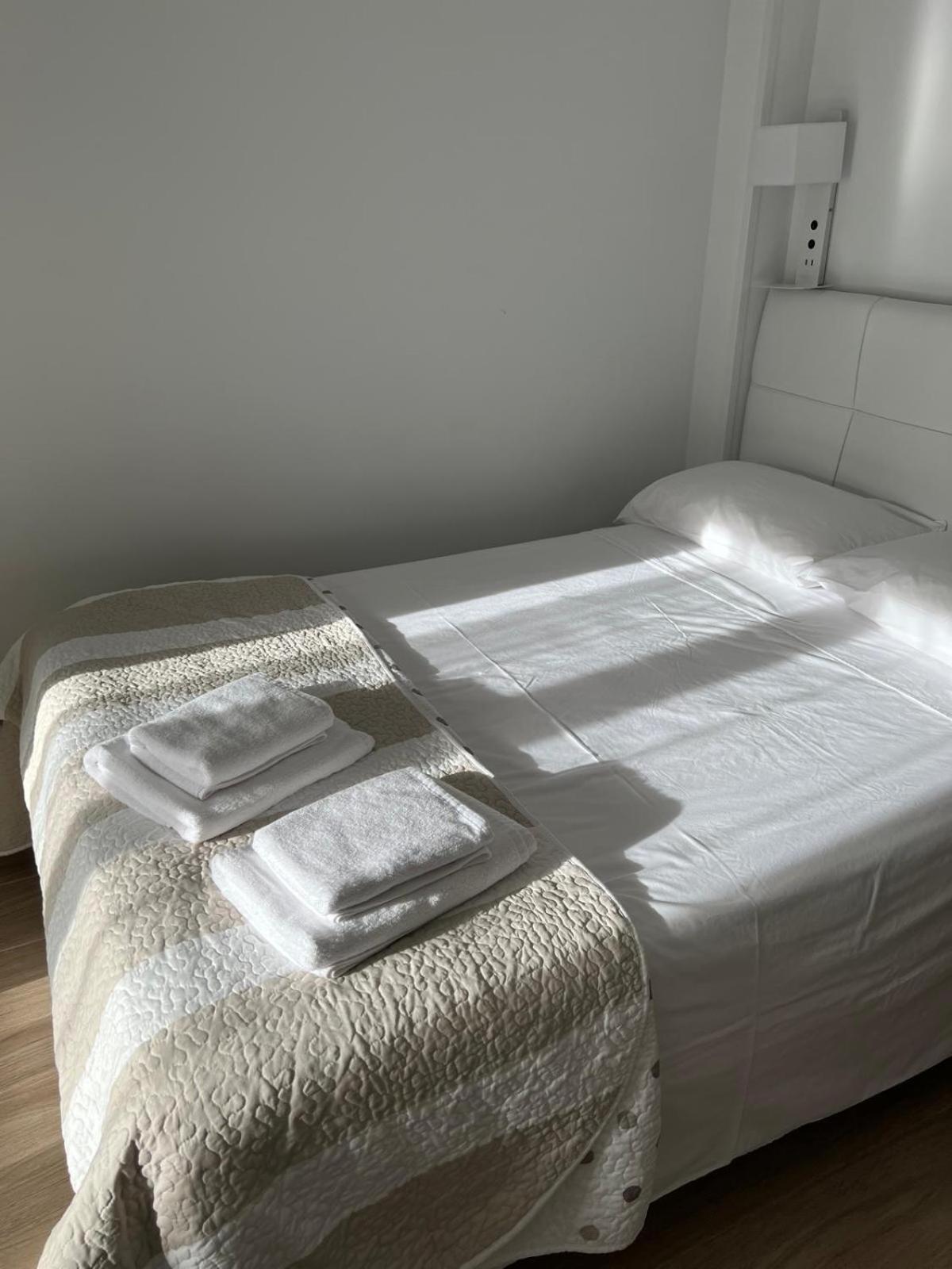 H&H Suite Espectacular Apartamento En El Centro De グラナダ エクステリア 写真